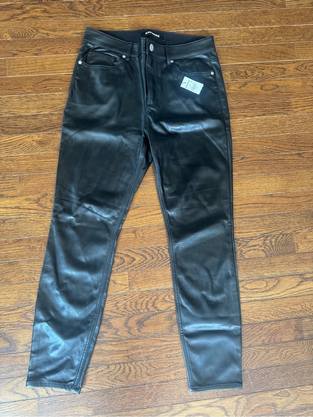 NWT Size 8 Express Women’s Skinny Faux Leather Pants - Black
